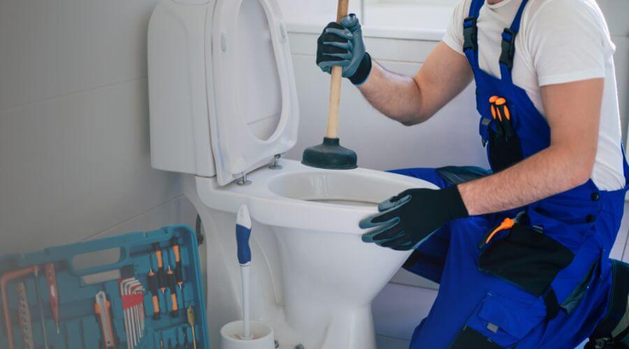 Expert burst pipe repair services in Oak Hall, VA